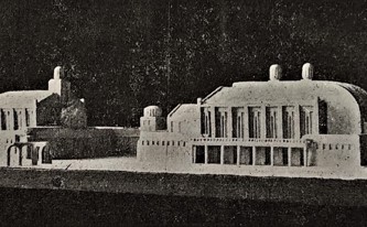 Model původního návrhu Sokolovny od architekta Otakara Novotného