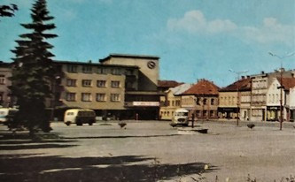 Tato podoba holické studny vydržela až do 90. let 20. století