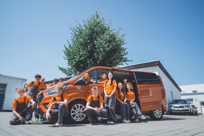 Model.Name: 2026 01 16 IC Den Otevřených Dveří V Pátek 16. 1. 2026