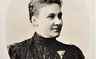 Růžena Holubová